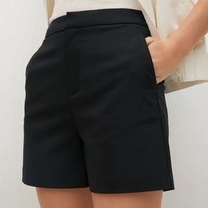 NWT Mango Cotton Pockets Shorts in Black size 8